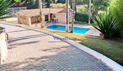 BELISSIMA casa de 350 m² de construção com 4 dormitórios para venda no Quinta das Flores - São José dos Campos/SP