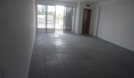 sala comercial pronta,  muito bem localizada, com 52,90m², 2 vagas