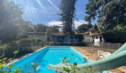 Chácara com 3 dormitórios à venda, 2500 m² por R$ 2.300.000,00 - Chácaras São José - São José dos Campos/SP
