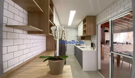 Casa com 3 dormitórios, 200 m² - venda por R$ 1.400.000,00 ou aluguel por R$ 7.260,00/mês - Villa Branca - Jacareí/SP