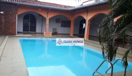 Casa Térrea com terreno de 1440,00 metros quadrados e 545,54 de área construída, Bairro Shangri-la , Cuiabá-MT