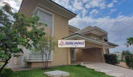 Casa com 3 suítes Florais Lagos