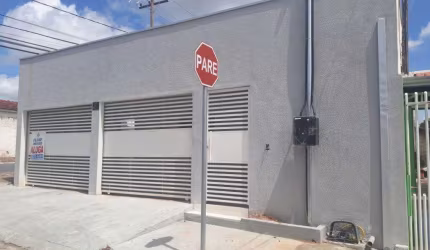 Casa com 3 dormitórios para alugar, 183 m² por R$ 2.086,60/mês - CPA III - Cuiabá/MT