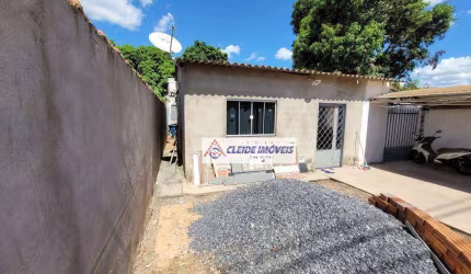 Casa com 3 dormitórios à venda, 100 m² por R$ 220.000,00 - Doutor Fábio Leite - Cuiabá/MT
