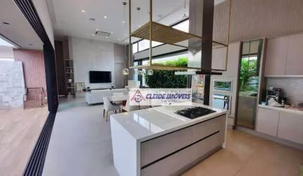 Casa térrea mobiliada no Florais do Valle  com 4 suítes à venda, 247 m² por R$ 3.500.000,00