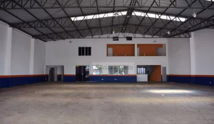 Barracão com 700m²,Miguem Sutil, por R$3.750.000,0