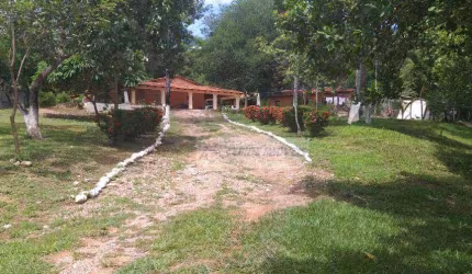 Chácara com 3 dormitórios à venda, 17200 m² por R$ 700.000,00 - Zona Rural - Cuiabá/MT