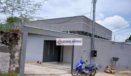 Casa com 03 dormitórios à venda, 200 m²,  R$ 480.000 - Dom Aquino - Cuiabá/MT