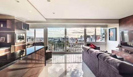 Apartamento com 3 quartos à venda na Rua Murilo Furtado, 25, Petrópolis, Porto Alegre por R$ 950.000