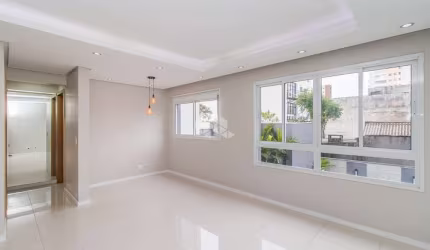 Apartamento com 2 quartos à venda na Rua Doutor Eduardo Chartier, 585, Passo da Areia, Porto Alegre por R$ 590.000