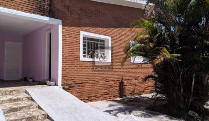 Casa para Venda em Campinas, Jardim Proença I, 2 dormitórios, 1 banheiro, 2 vagas