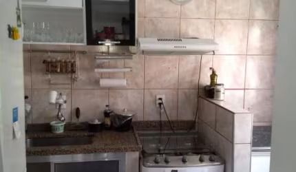 Apartamento com 2 quartos à venda na Rua Praia de Baraqueçaba, --, Vila Orozimbo Maia, Campinas, 56 m2 por R$ 205.000
