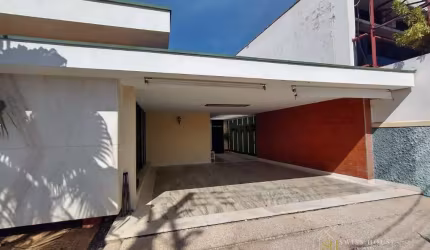 Casa com 3 quartos à venda na Rua Alberto Cerqueira Lima, --, Taquaral, Campinas, 261 m2 por R$ 1.490.000