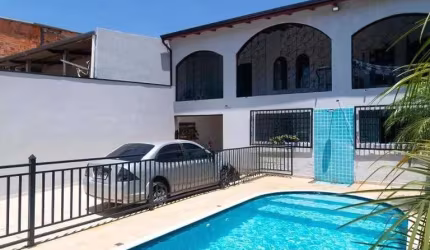 Casa com 4 quartos à venda na Decival Rodrigues de Araújo, --, Jardim Anchieta, Campinas, 300 m2 por R$ 710.000