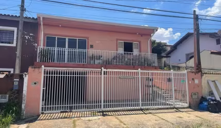 Casa com 2 quartos para alugar na Rua São Pedro do Turvo, --, Parque da Figueira, Campinas, 180 m2 por R$ 4.000