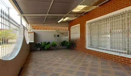 Casa com 4 quartos para alugar na Rua Antônio Lapa, --, Cambuí, Campinas, 223 m2 por R$ 7.500