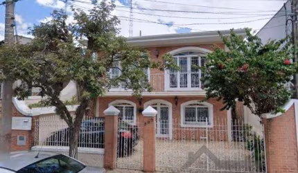 Casa com 3 quartos à venda na Rua Bolívia, --, Jardim Nova Europa, Campinas, 178 m2 por R$ 750.000