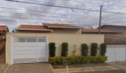 Casa com 3 quartos à venda na Rua Antonia Bernardes de Souza, --, Parque Bom Retiro, Paulínia, 179 m2 por R$ 699.600