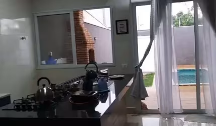 Casa com 2 quartos à venda na Rua Roberto Jensen, 221, Jardim Terramérica I, Americana, 156 m2 por R$ 530.000