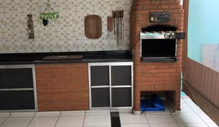Casa com 3 quartos à venda na Avenida Brasil Norte, Parque Residencial Jaguari, Americana, 147 m2 por R$ 470.000