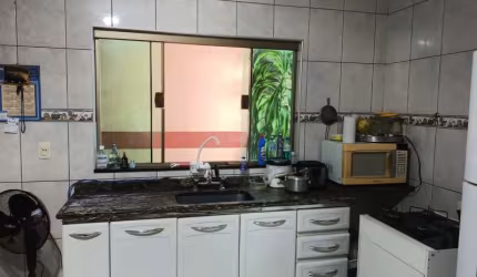 Casa com 2 quartos à venda na Avenida Brasil Norte, Morada do Sol, Americana, 150 m2 por R$ 420.000