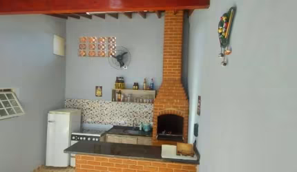 Casa com 3 quartos à venda na ROBERTO JENSEN 221, Jardim Nielsen Ville, Americana por R$ 450.000