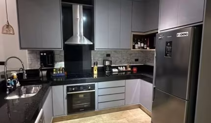 Casa com 3 quartos à venda na Rua Doutor Wanthuildes Irajaya Lobo, 000, Jardim Terramérica II, Americana, 156 m2 por R$ 170.000