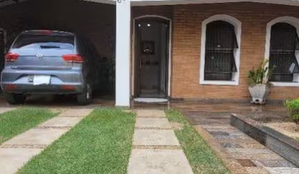 Casa com 3 quartos à venda na Rua Fioravante chinelato, 000, Vila Dainese, Americana por R$ 850.000