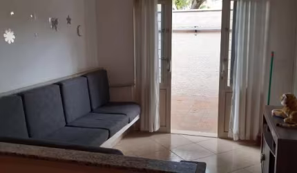 Casa com 3 quartos à venda na ROBERTO JENSEN 221, Santa Sofia, Americana por R$ 450.000