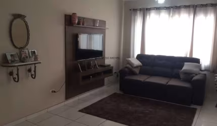 Casa com 3 quartos à venda na Rua Fortunato Varolo, Parque Nova Carioba, Americana, 150 m2 por R$ 380.000