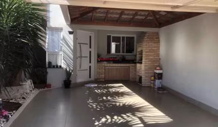 Casa com 3 quartos à venda na Parque Universitario, Parque Universitário, Americana, 120 m2 por R$ 680.000