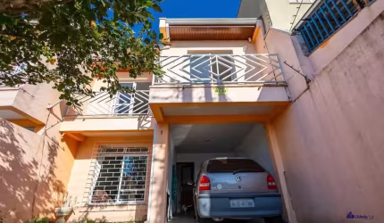 Casa com 3 quartos à venda na Rua Cascavel, 1250, Boqueirão, Curitiba por R$ 485.000