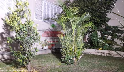 Venda Casa com Piscina