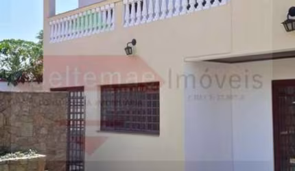 CASA COM 5 DORMITÓRIOS, PISCINA E RANCHO GOURMET