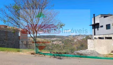 Terreno no Condomínio Cataguá Way