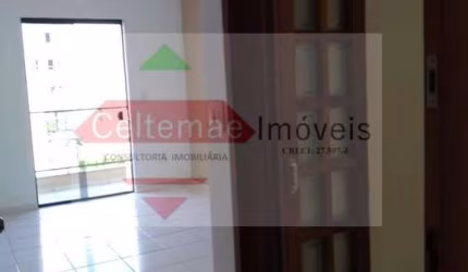 Apartamento com 03 dormitórios