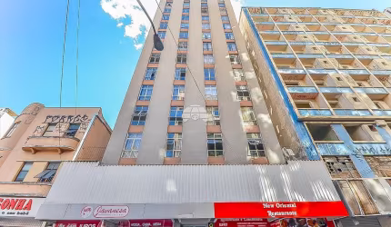 Apartamento Residencial para Venda no Bairro Centro