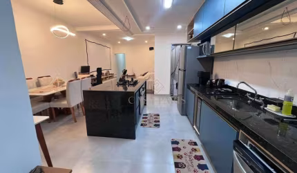 Casa com 2 dormitórios à venda, 103 m² por R$ 660.000,00 - Vila Guilhermina - Praia Grande/SP