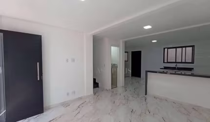 Sobrado à venda, 111 m² por R$ 790.000,00 - Tupi - Praia Grande/SP