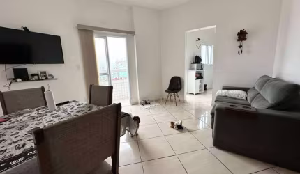 Apartamento com 2 quartos e beira mar à venda em Praia Grande!