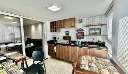 Apartamento com 3 dormitórios à venda, 140 m² por R$ 1.600.000,00 - Vila Guilhermina - Praia Grande/SP