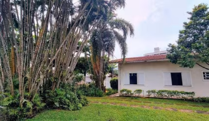 Casa com 3 dormitórios à venda, 300 m² por R$ 2.015.000 - Balneário Flórida - Praia Grande/SP