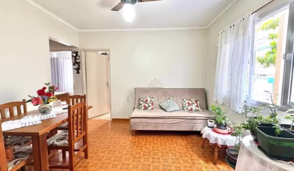 Apartamento com 2 dormitórios à venda, 55 m² por R$ 320.000,00 - Vila Guilhermina - Praia Grande/SP