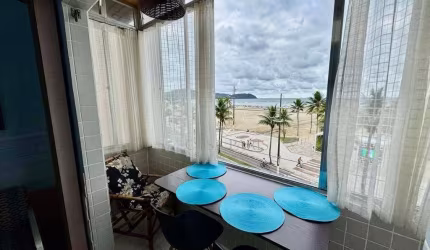 Kitnet com 1 dormitório à venda, 36 m² por R$ 255.000,00 - Vila Guilhermina - Praia Grande/SP