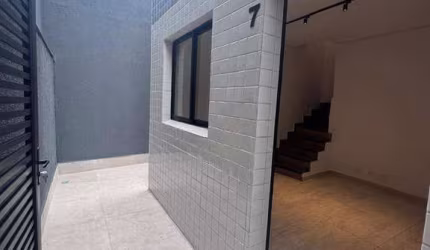 Sobrado com 2 dormitórios à venda, 75 m² por R$ 430.000,00 - Aviação - Praia Grande/SP