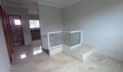 Sobrado com 2 dormitórios à venda, 49 m² por R$ 320.000,00 - Mirim - Praia Grande/SP
