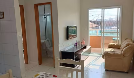 Casa com 1 dormitório à venda, 54 m² por R$ 295.000,00 - Maracanã - Praia Grande/SP