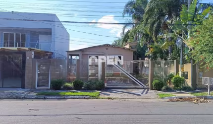 Casa 04 dormitórios sendo 01 suíte , Nossa Sra. das Graças , Canoas .