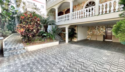 Casa à venda, 3 quartos, 1 suíte, 4 vagas, Santa Rosa - Belo Horizonte/MG