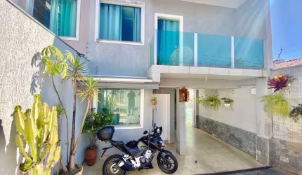 Casa geminada à venda, 3 quartos, 1 suíte, 2 vagas, Paquetá - Belo Horizonte/MG